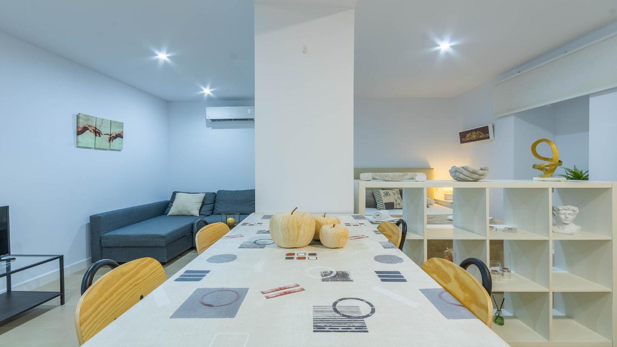 Natural Suite Sevilla Center Luaran gambar